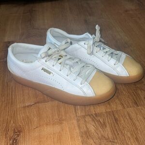 PUMA Women’s Low Rise sneakers